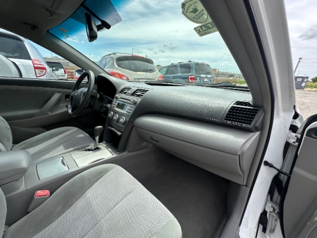 2010 Toyota Camry LE 6-Spd AT