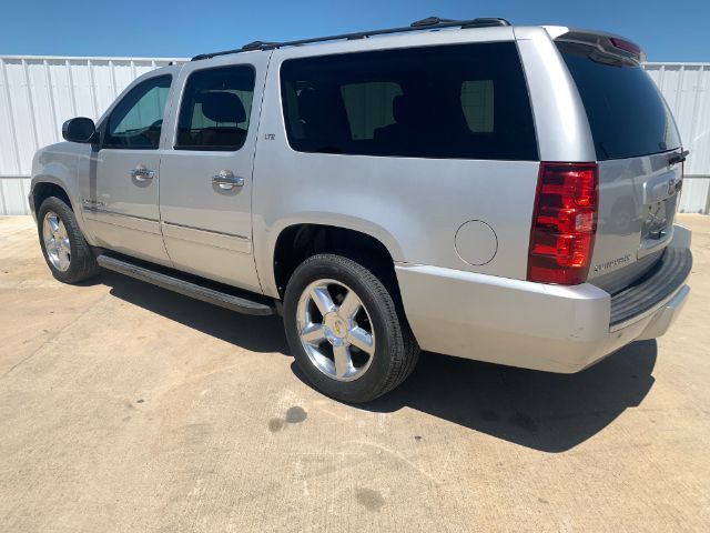 2011 Chevrolet Suburban LTZ 1500 2WD